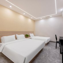 汇禾假日主题酒店(连云港嘉瑞宝广场店)