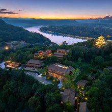 麓语山居(南津关古镇鳌山圣境店)