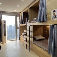 冉冉青年旅舍(观音桥好吃街店)