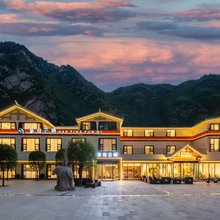 豪庭云栖酒店(九寨沟景区店)