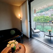 三叁MinimalistLightLuxury河畔私享民宿