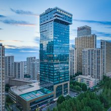 皓悦高空海景酒店(日照万平口景区万达广场店)
