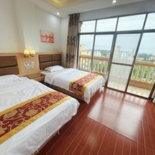 东兴福临宾馆(万尾金滩店)