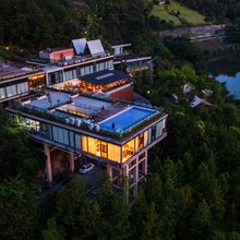 東茶民宿(国博会展中心中央公园店)
