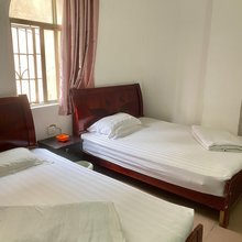 广州仁惠住宿(小东综合市场店)