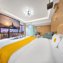 江屿云栖高空江景民宿