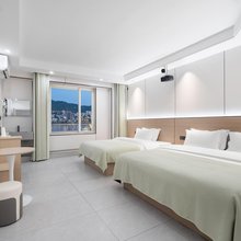 松涵江景智能美宿(重庆解放碑步行街长江索道店)