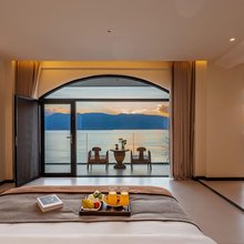 沧洱拾光·VILLA度假悬崖海景美宿(双廊洱海店)