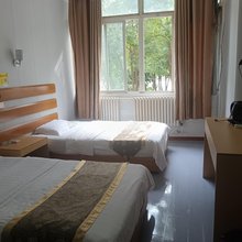 光山皇朝快捷宾馆