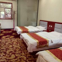 曹维农家乐