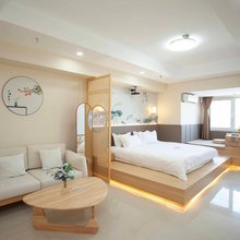 木子观海公寓(烟台万达广场店)