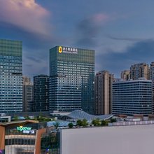 速8精选酒店(成都凤凰山体育公园五粮液文化体育中心店)