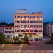 澜韵季朵酒店(天津蓟州北站鼓楼广场店)