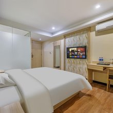 星辰酒店(广州珠江新城潭村地铁站店)