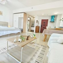 毛草屋影音公寓(晋江泉商环球广场店)