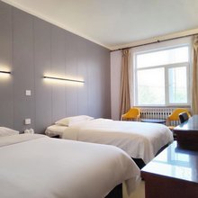 汇泉宾馆(济南高铁站济泺路地铁站店)