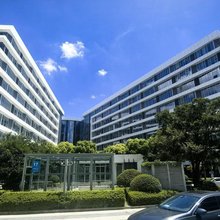 新居全套房多居室公寓(虹桥机场国家会展中心店)