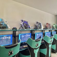 银河电竞公寓(赣州站巨亿万达广场店)
