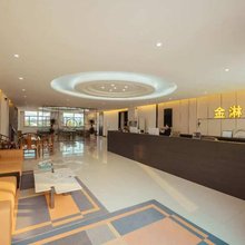 金淋河畔商务酒店(金祖峰景区店)