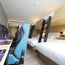 网鱼电竞酒店(武汉广场万松园路店)