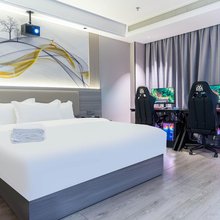 摩戏电竞酒店(广州应用科技学院肇庆校区店)
