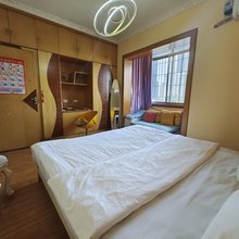 友栈民宿(重庆观音桥九街店)