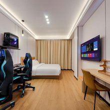 雷神电竞酒店(景德镇陶阳里御窑博物馆店)