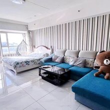 小拾光轻奢公寓(万达盛京医院店)