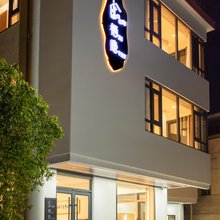 栖隐民宿(月亮湾风景区店)