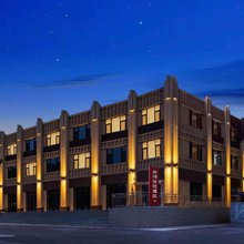 光明优悦酒店(太原南站机场店)