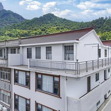 依山恋水民宿