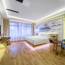 艺龙安云酒店(上海瑞金医院打浦桥地铁站店)