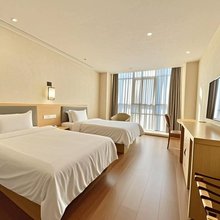 任丘渤海假日酒店(任丘站店)