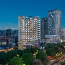 丽明居酒店(南宁师范大学北湖南路地铁站店)