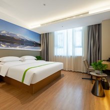 喀什拾光酒店(喀什大学新泉校区·五一夜市店)