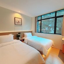 雨竹酒店(贵州医科大学附属医院店)
