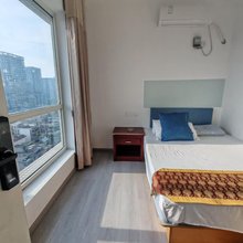 芳芳民宿(成都动物园店)