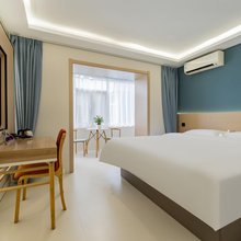 长春·华运酒店(吉林大学白求恩第一医院桂林路店)