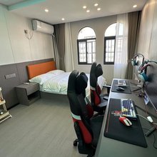 监利西红柿电竞酒店