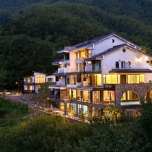 瀚德山居Retreat·樱花主题度假庄园