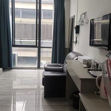 新时代公寓(宝盈时代广场店)