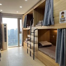 阿郎青年旅舍(观音桥步行街店)