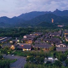 九华山蔓兰酒店(南庄售票处店)