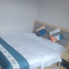 禄劝春福宾馆