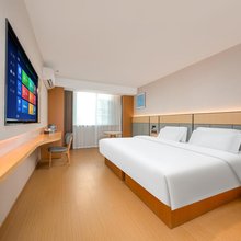 如家睿柏·云酒店(南昌高新京东大道地铁站店)
