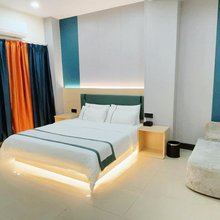 拾逸·美寓(东莞厚街万达广场店)