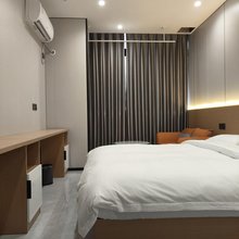 华安时光文旅住宿(五里观附公路店)