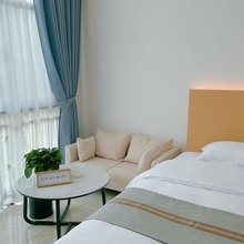 江河云居民宿