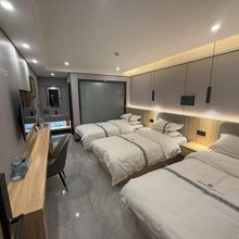 玛多县多隆宾馆