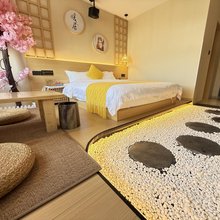 沛县大影主题民宿(城投国际广场店)